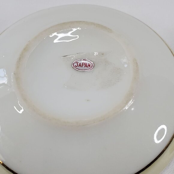 VTG Yellow Rose Trinket Holder Jewelry Box Porcelain Round Gold Trim Japan - Picture 5 of 10